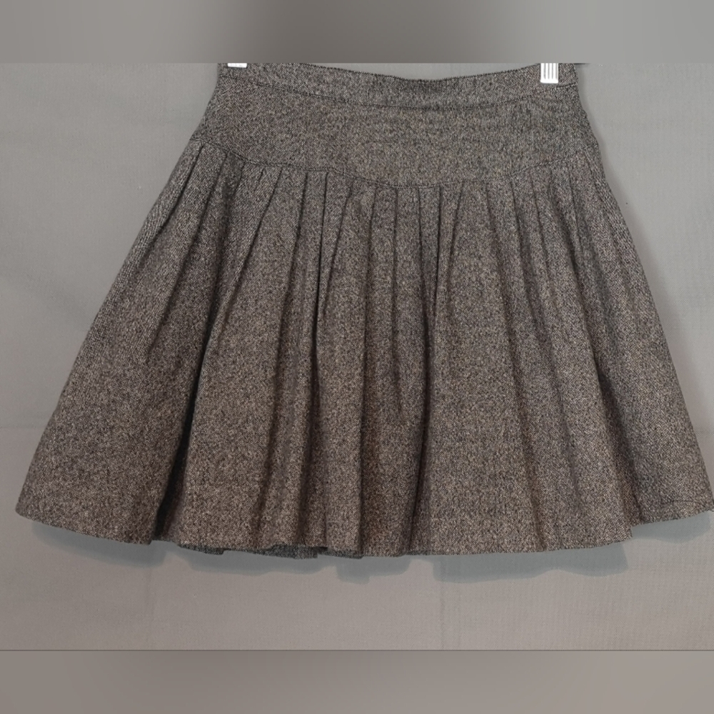 Neo-Vintage Grey Melange Wool Tweed Pleated Full Voluminous Mini Skirt With Yoke